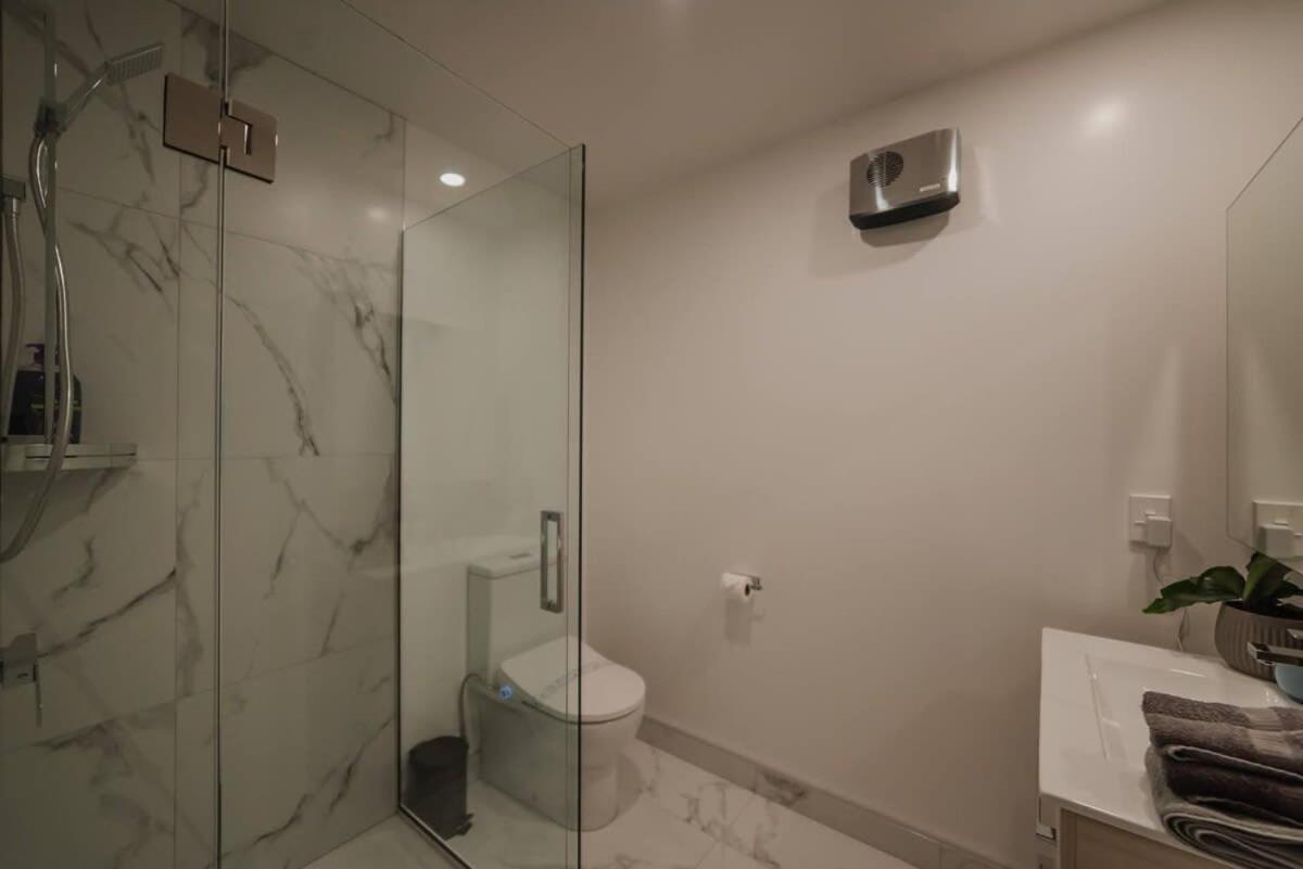 Stones Throw From The Stadium & Hot Tub クライストチャーチ エクステリア 写真
